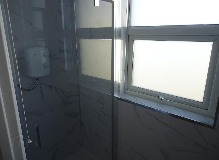 Apt 5 Castle Street, Enniskillen, BT74 7HH