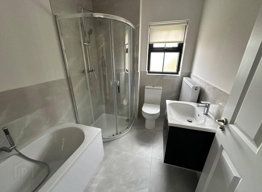 2 Gantry Glen, Newry, BT35 6FX