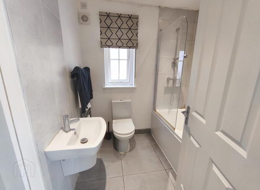 52 Harlow Green, Moira, BT67 0XH