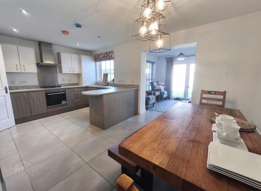 52 Harlow Green, Moira, BT67 0XH
