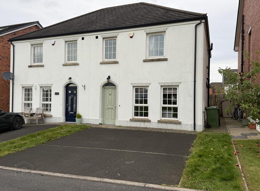 52 Harlow Green, Moira, BT67 0XH photo