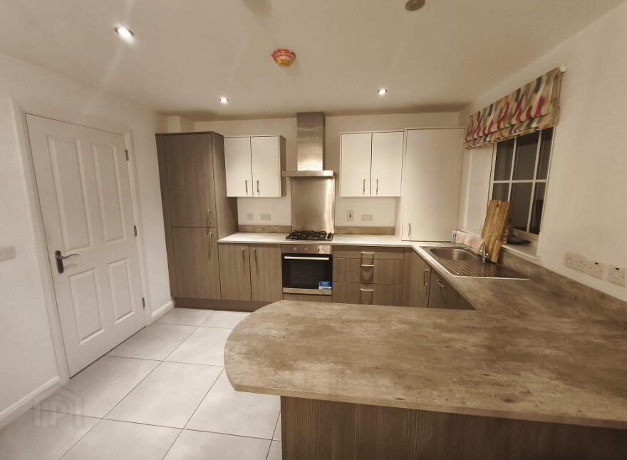 52 Harlow Green, Moira, BT67 0XH