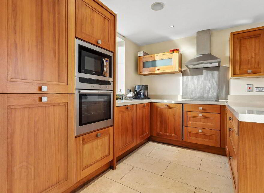 Penthouse, 45 Chancery Court, Bride Street, Dublin 8, D08K668