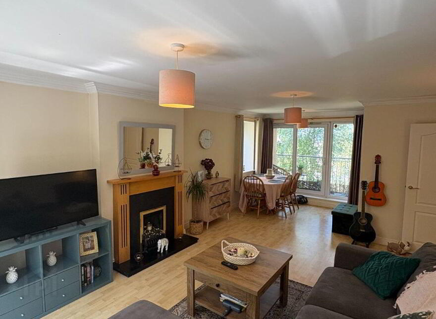 Apartment 4 Granite Court, Stepaside, Stepaside, D18YF96