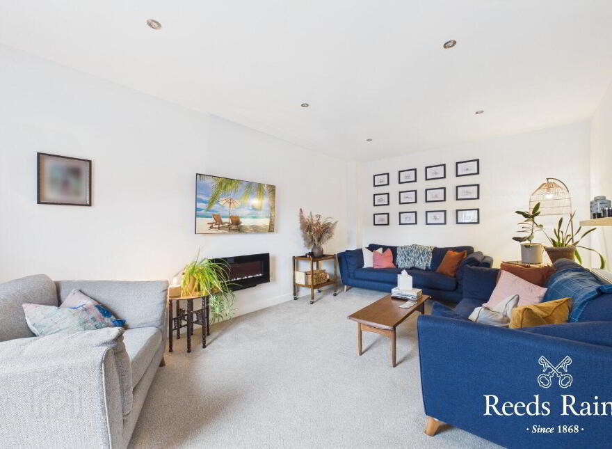 25 Bashford Park Drive, Carrickfergus, BT38 7FP