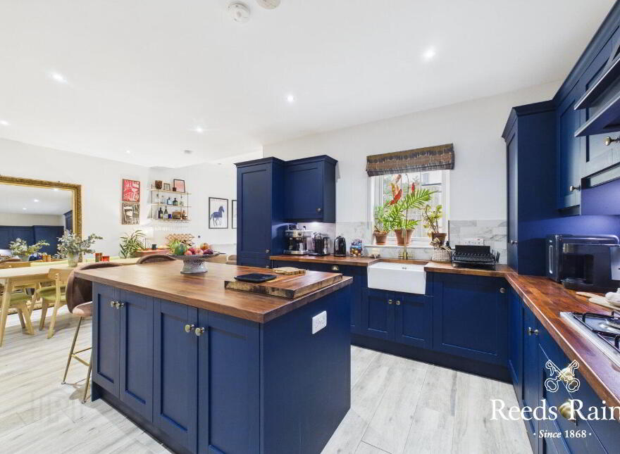 25 Bashford Park Drive, Carrickfergus, BT38 7FP