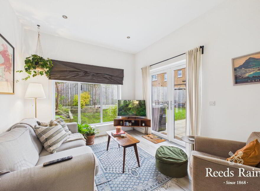 25 Bashford Park Drive, Carrickfergus, BT38 7FP