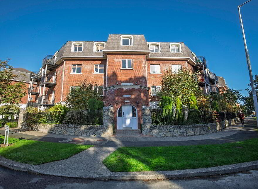 Apartment 78 Kerrymount, Castle Court, Kilgobbin Wood, Leopardstown, D18CH28
