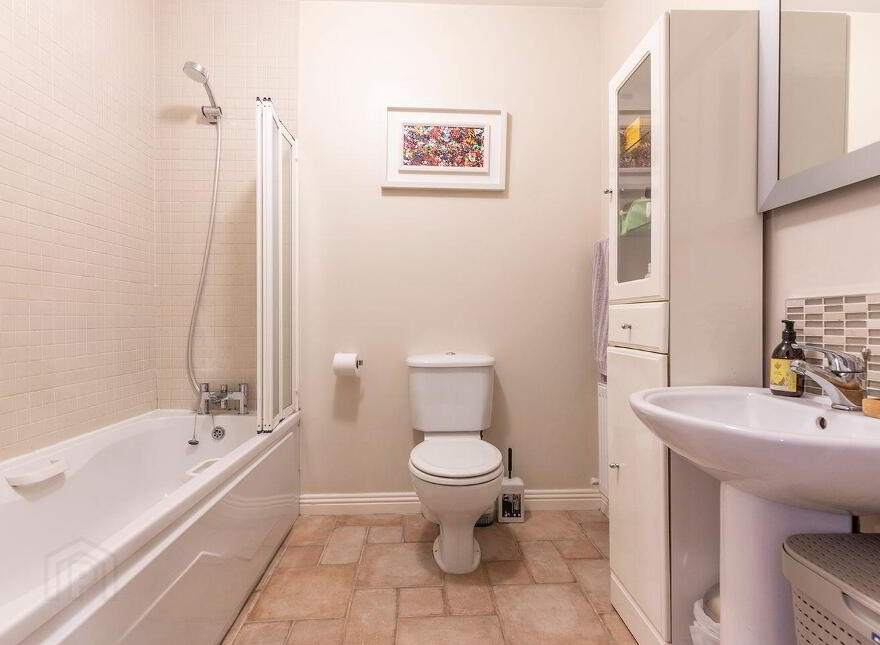 Apartment 78 Kerrymount, Castle Court, Kilgobbin Wood, Leopardstown, D18CH28