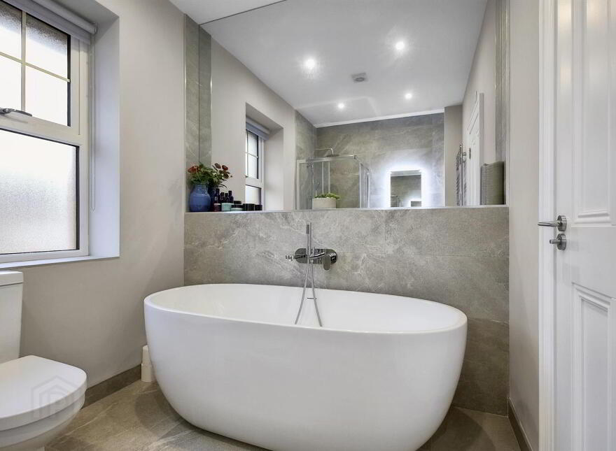 5 Oakfield Park Place, Newtownabbey, BT37 0HP