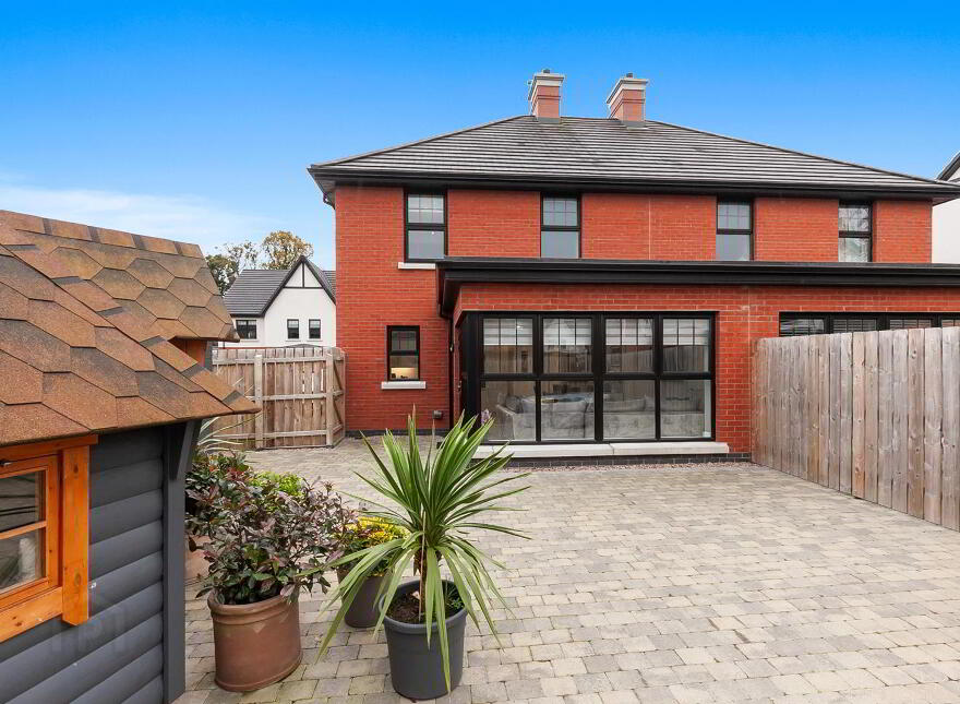 5 Oakfield Park Place, Newtownabbey, BT37 0HP
