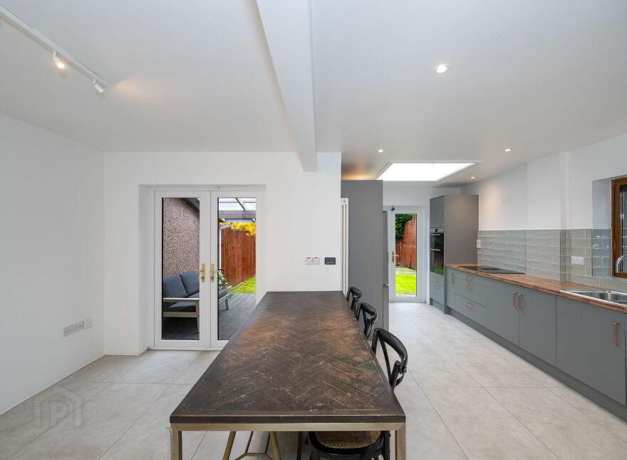 20 Yewlands, Douglas, T12PYP0