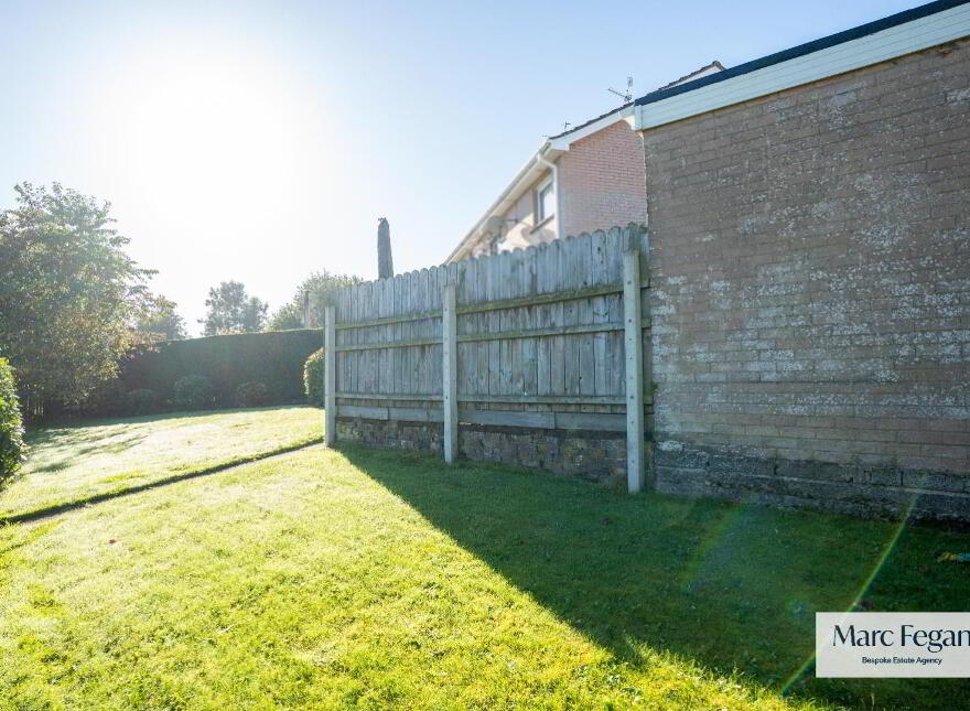 27 Lismara, Drumgor, Craigavon, BT65 4BE