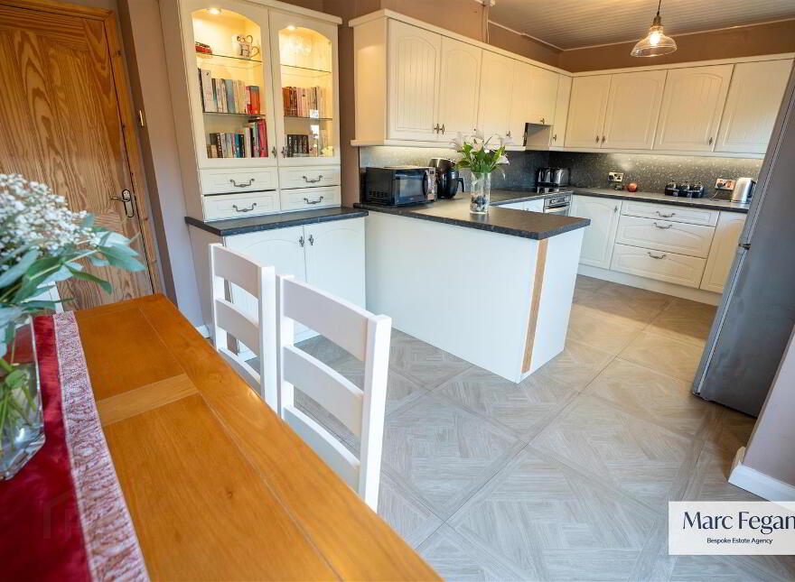 27 Lismara, Drumgor, Craigavon, BT65 4BE