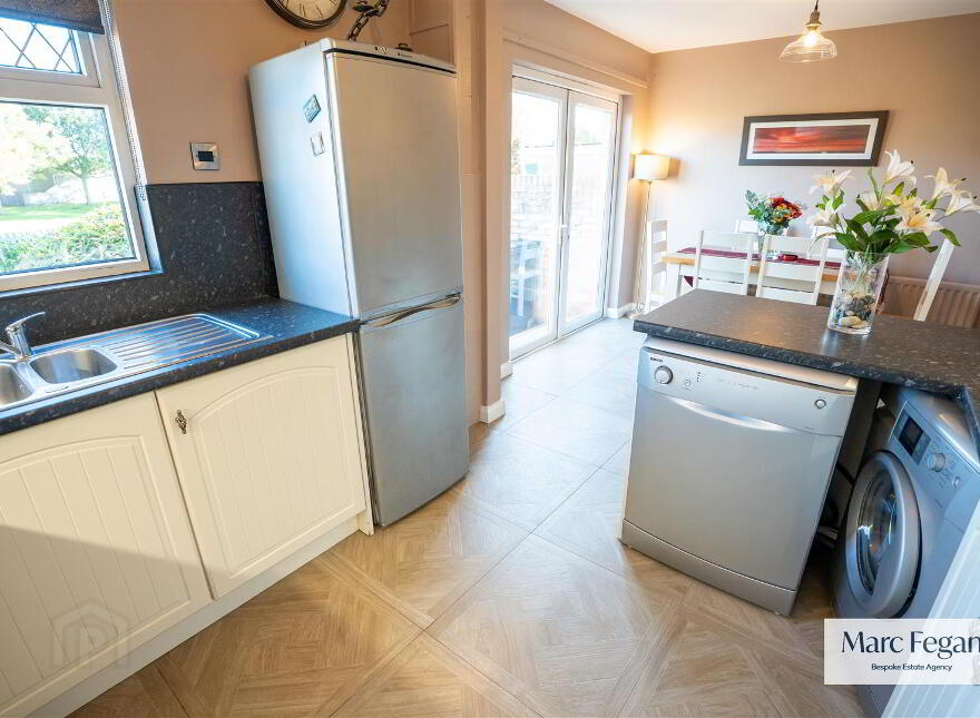 27 Lismara, Drumgor, Craigavon, BT65 4BE