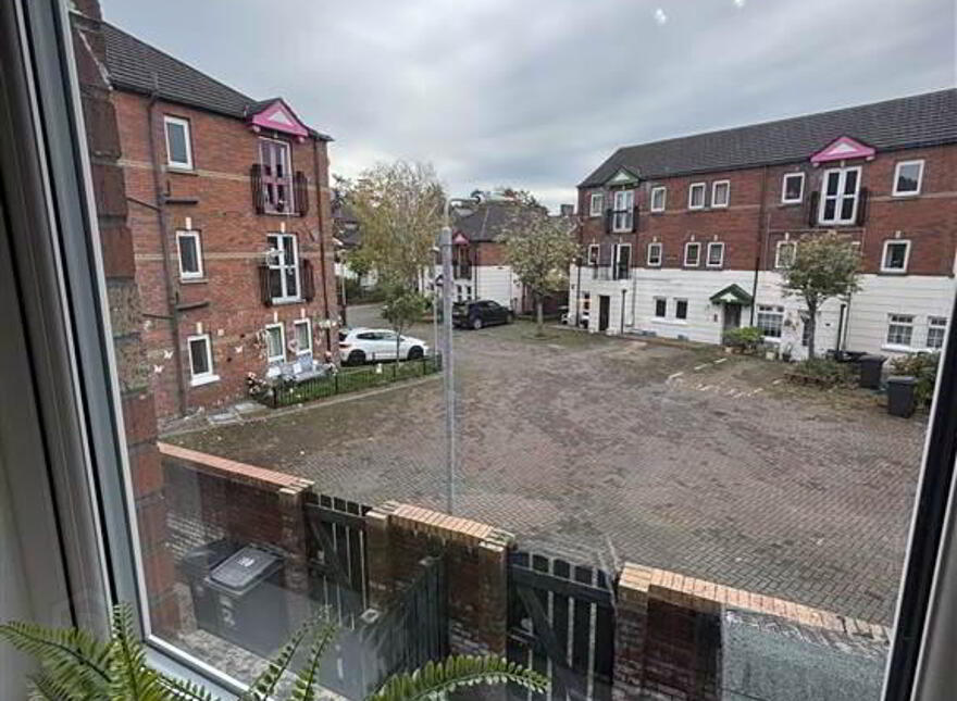 2 Marlborough Court, Lisburn Road, Belfast, BT9 7EF