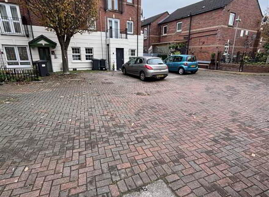2 Marlborough Court, Lisburn Road, Belfast, BT9 7EF