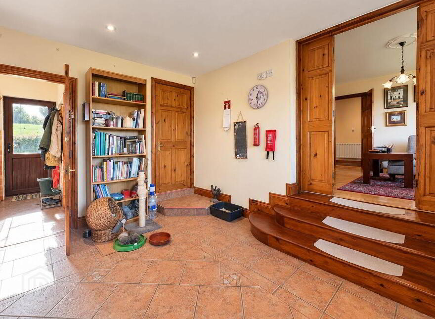 Derryvahalla, Bantry, P75KW84