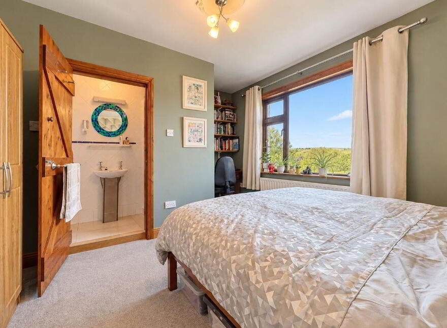 Derryvahalla, Bantry, P75KW84