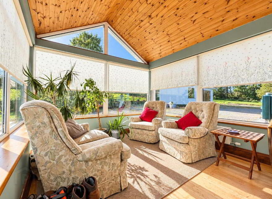 Derryvahalla, Bantry, P75KW84