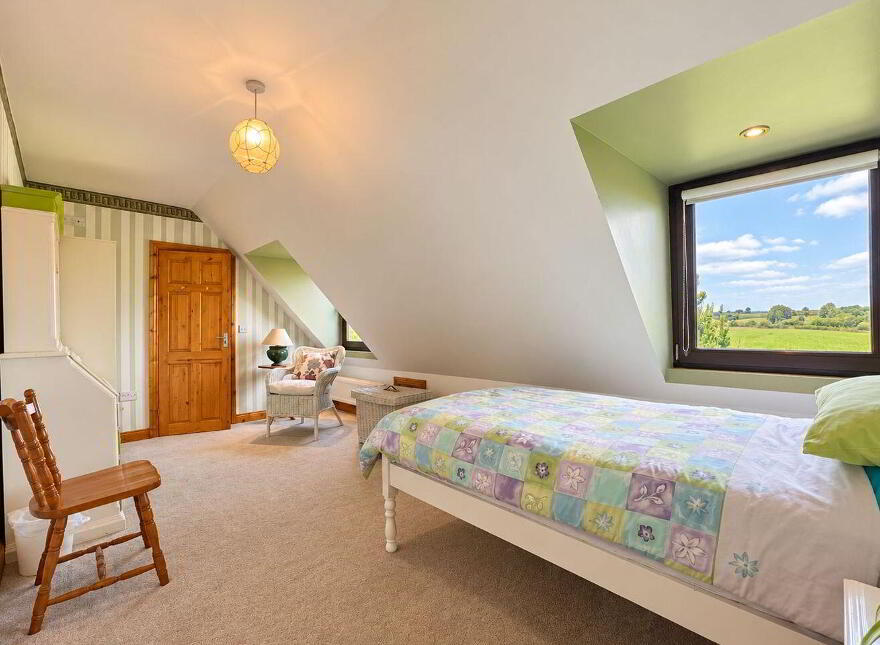 Derryvahalla, Bantry, P75KW84