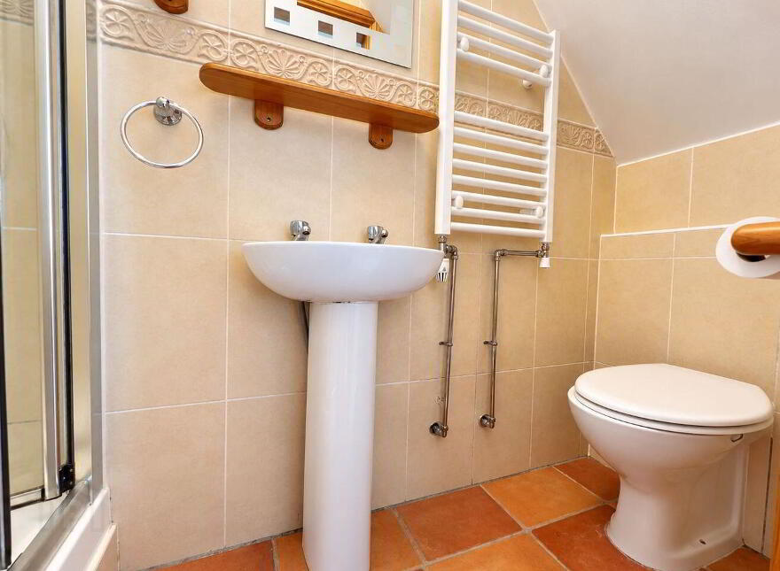 Derryvahalla, Bantry, P75KW84