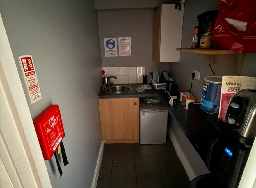 238 Beersbridge Road, Belfast, BT5 4RZ
