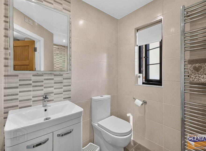 38 Ballantine Lane, Lisburn, BT27 5FG