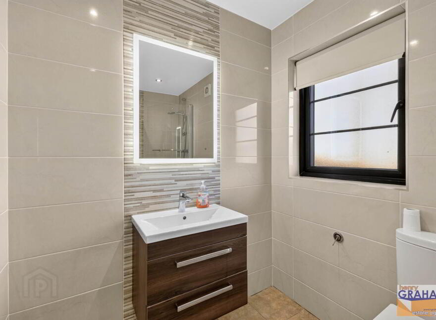 38 Ballantine Lane, Lisburn, BT27 5FG
