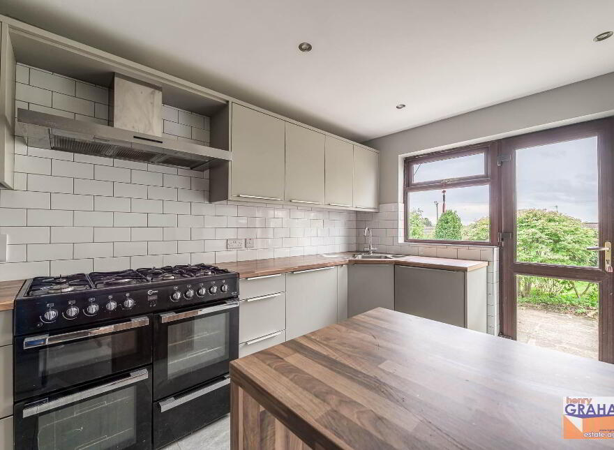 5 Prospect Park, Lisburn, BT28 3HR