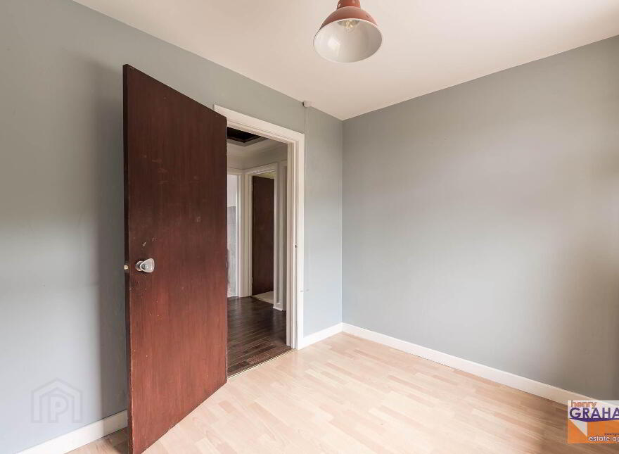 5 Prospect Park, Lisburn, BT28 3HR