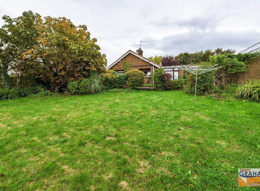 5 Prospect Park, Lisburn, BT28 3HR