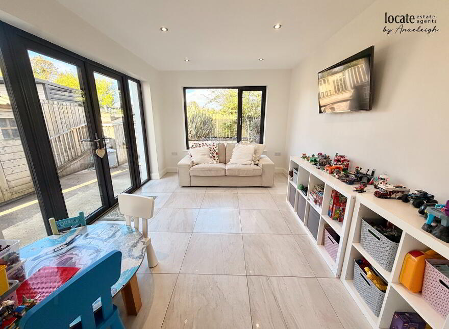 17 Tullyardan Square, Culmore, Derry, BT48 8GT