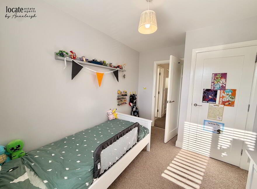 17 Tullyardan Square, Culmore, Derry, BT48 8GT