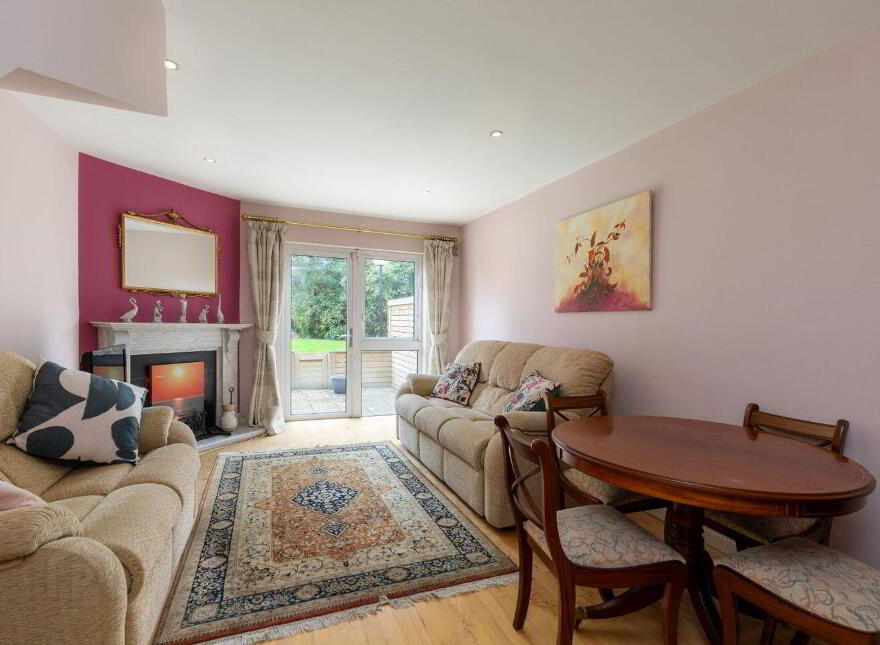 107 White Oaks, Roebuck Road, Clonskeagh, Clonskeagh, D14C920