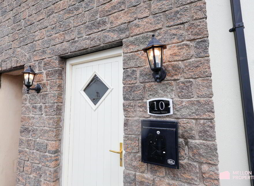10 Chestnut Grove, Aughnacloy, BT69 6AD