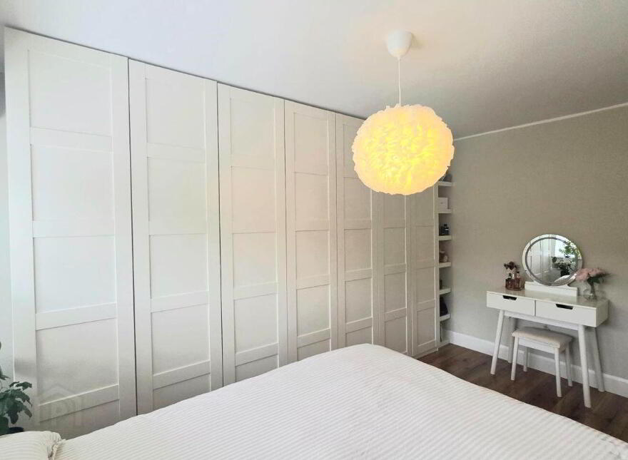 8 The Orchard, College Manor, Cobh, P24WE03