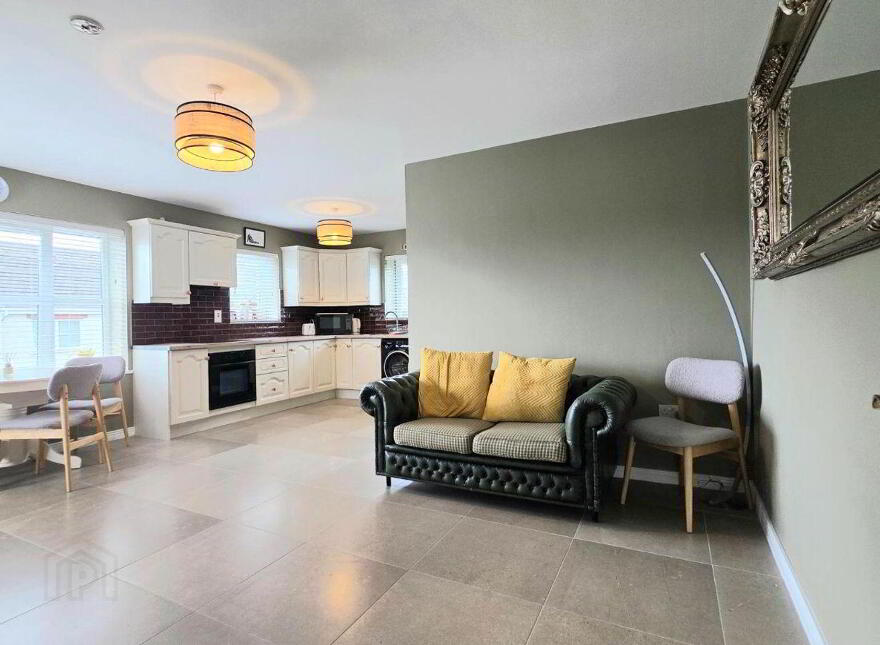 Apartment 201 Elm Court House, Gort An Óir, Castlemartyr, P25Y462