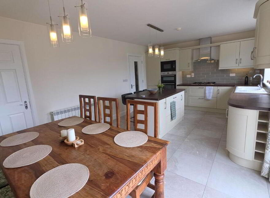 24 The Woods, Glounthaune, T45HP62
