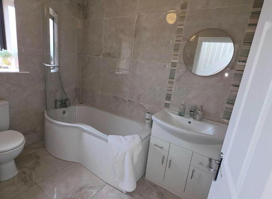 24 The Woods, Glounthaune, T45HP62