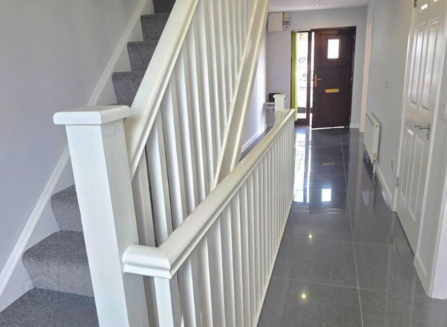 18 Marine Gates, Carrignafoy, Cobh, P24TR50