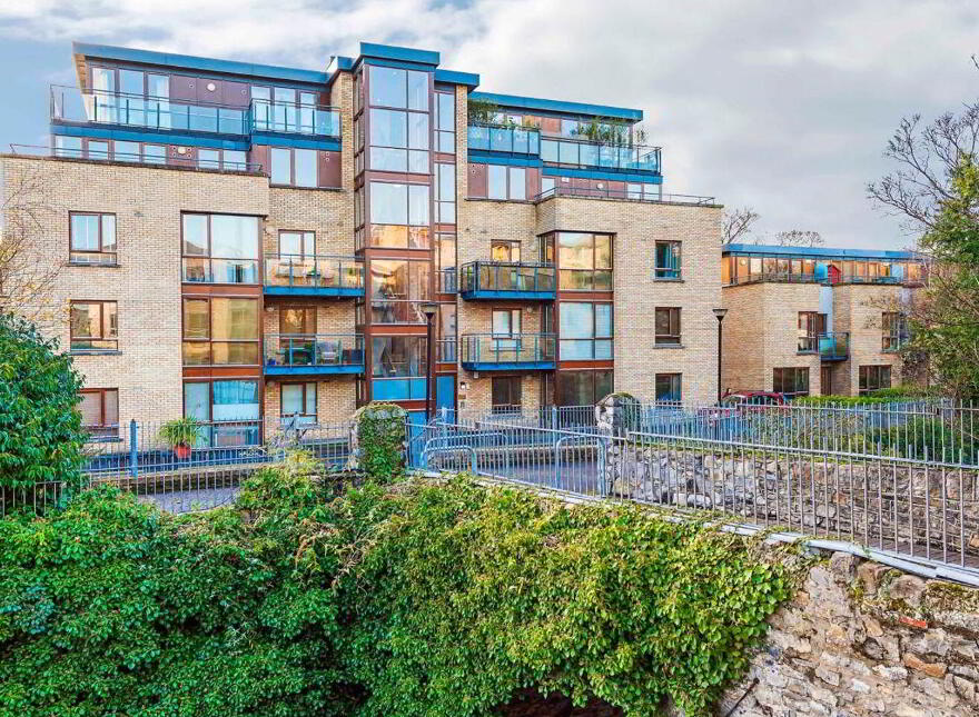 95 The Island, Block E, Martin`s Row, Chapelizod, D20NW10