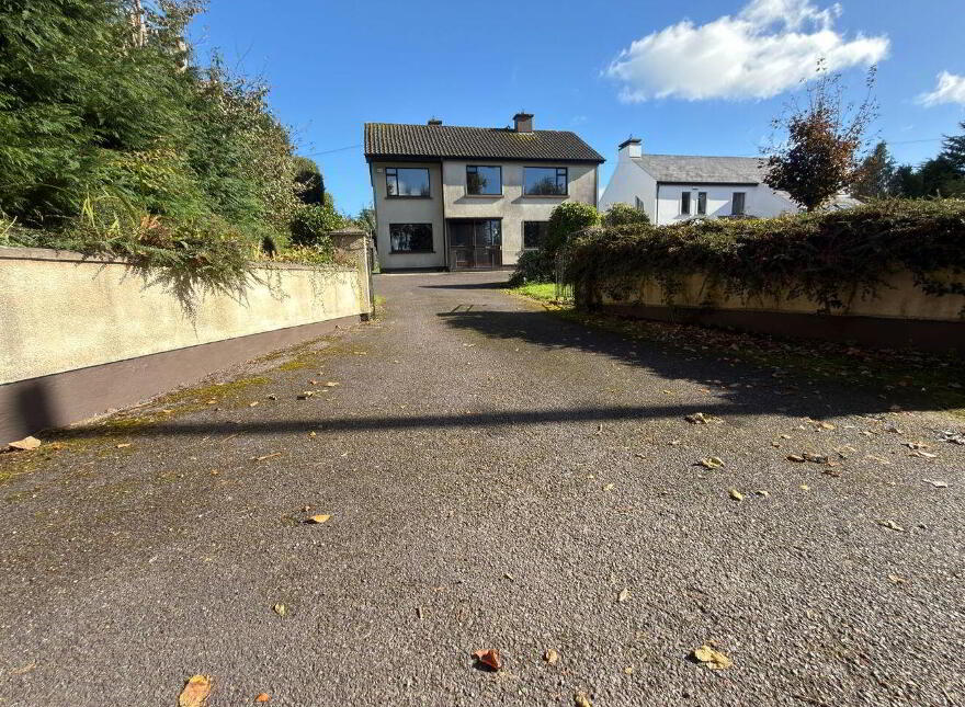 Curragh Road, Kanturk, P51TC04