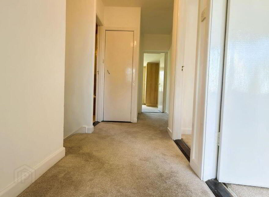 Curragh Road, Kanturk, P51TC04