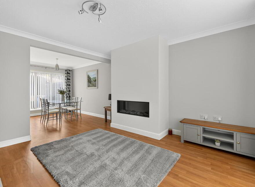 17 Dermott Park, Comber, Newtownards, BT23 5JQ