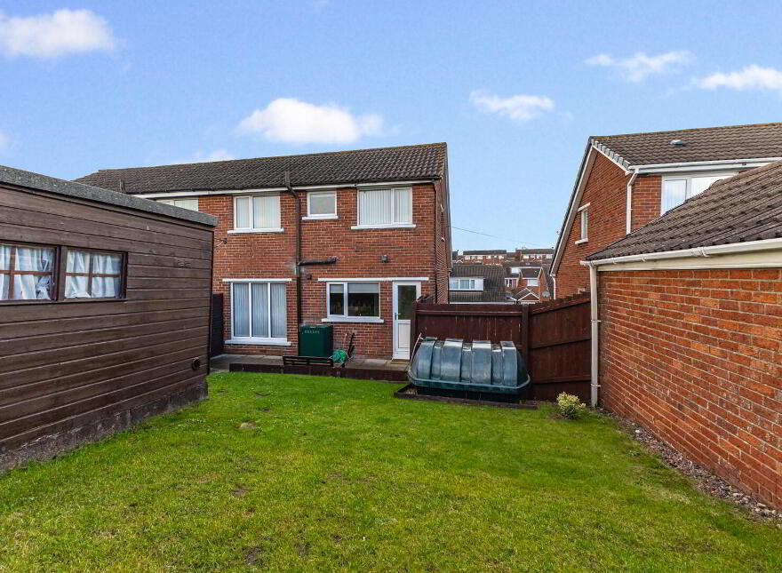 17 Dermott Park, Comber, Newtownards, BT23 5JQ