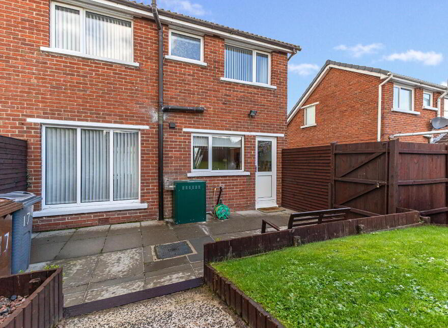 17 Dermott Park, Comber, Newtownards, BT23 5JQ