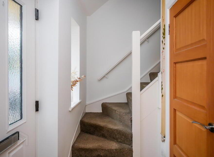 2 Knock Eden Drive, Rosetta, Belfast, BT6 0GG