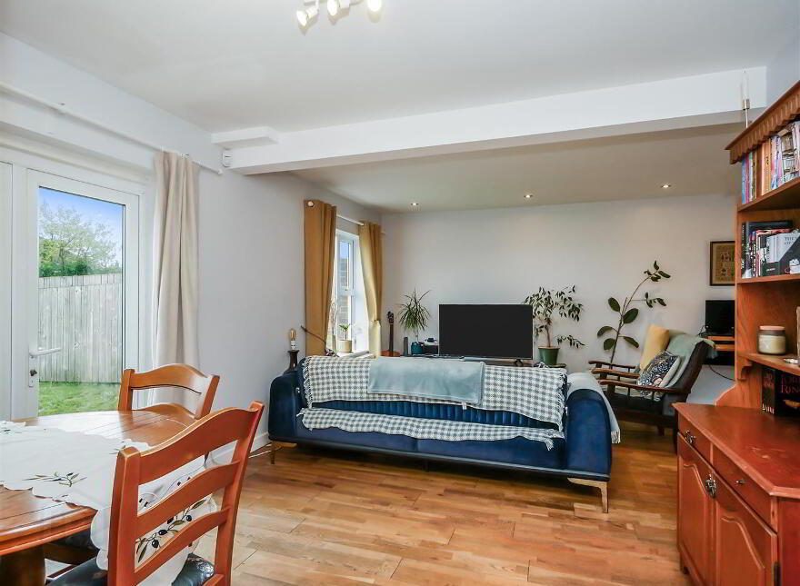 2 Knock Eden Drive, Rosetta, Belfast, BT6 0GG