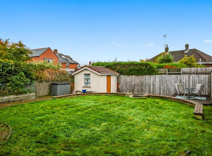 2 Knock Eden Drive, Rosetta, Belfast, BT6 0GG